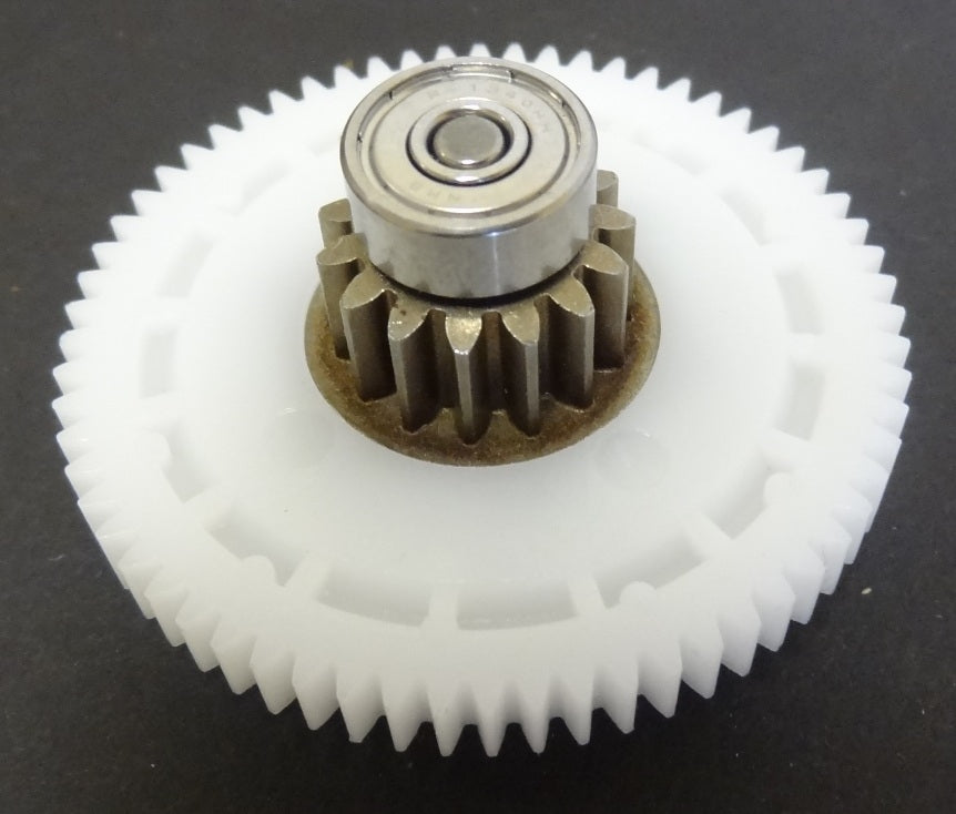 ELCO 2nd Plastic Gear with 13MM Bearings